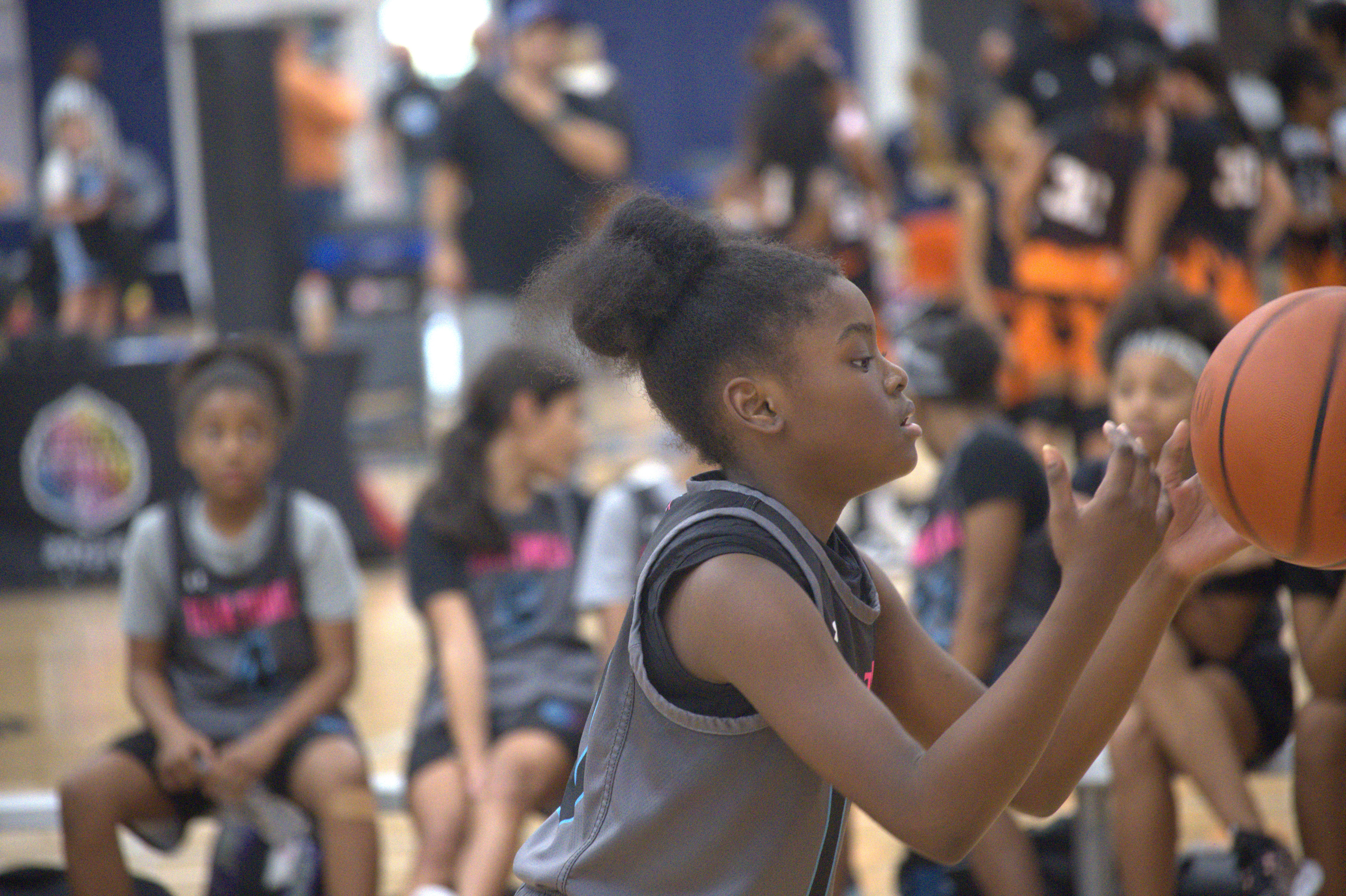 3s a Crowd tournament action 1